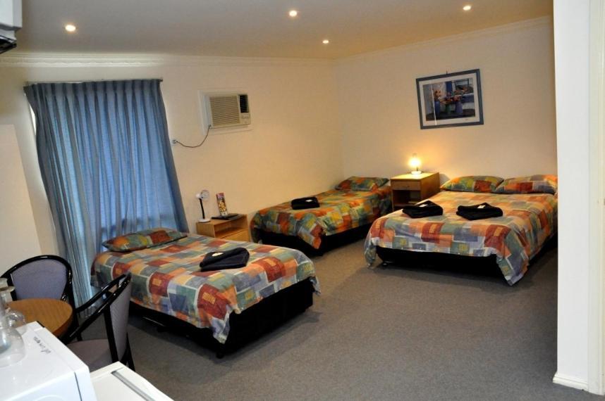 West City Motel Ardeer Екстериор снимка